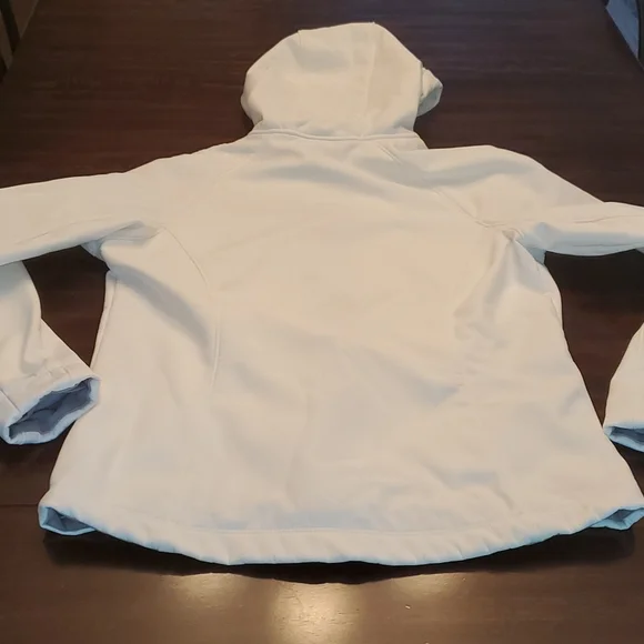 White jacket - Picture 3 of 9